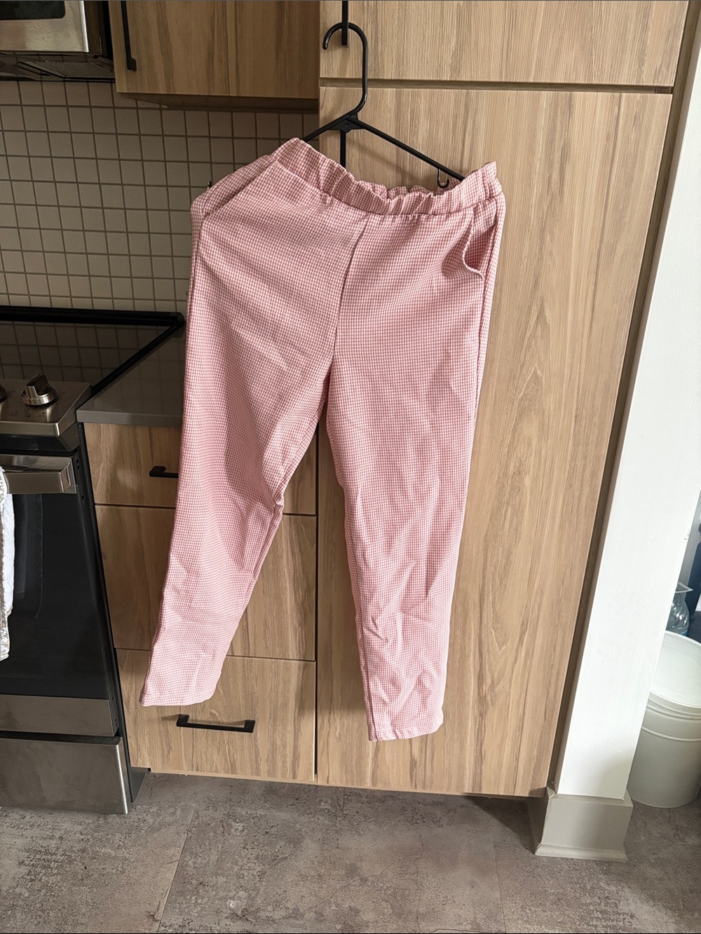 Pink Gingham Straight-Leg Elastic Waist Pants